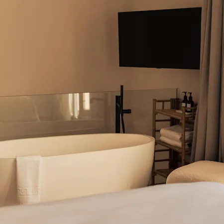 Boutique Escudo Del Carmen Hotel