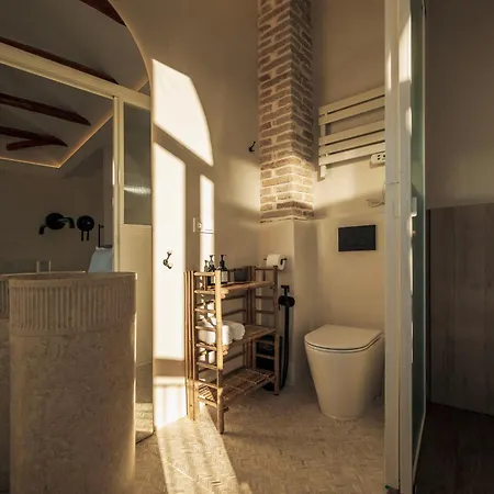 Boutique Escudo Del Carmen 2*