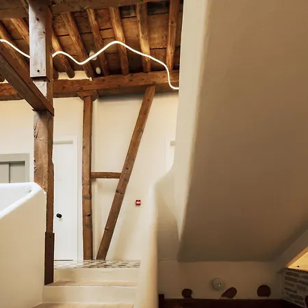 Boutique Escudo Del Carmen