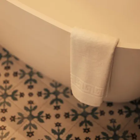 Otel Boutique Escudo Del Carmen 2*